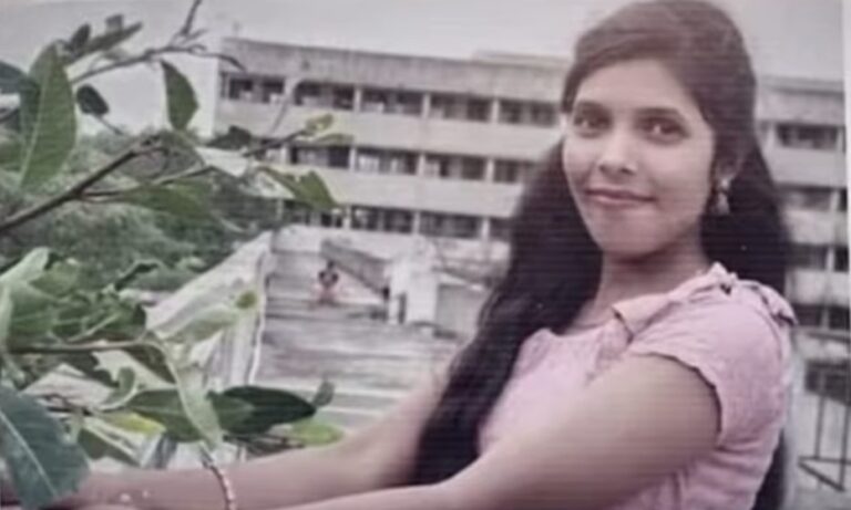 DeWatermark.ai_1762492290284