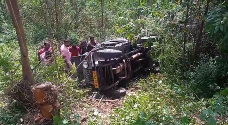 New-Project-2025-11-20T145500.944