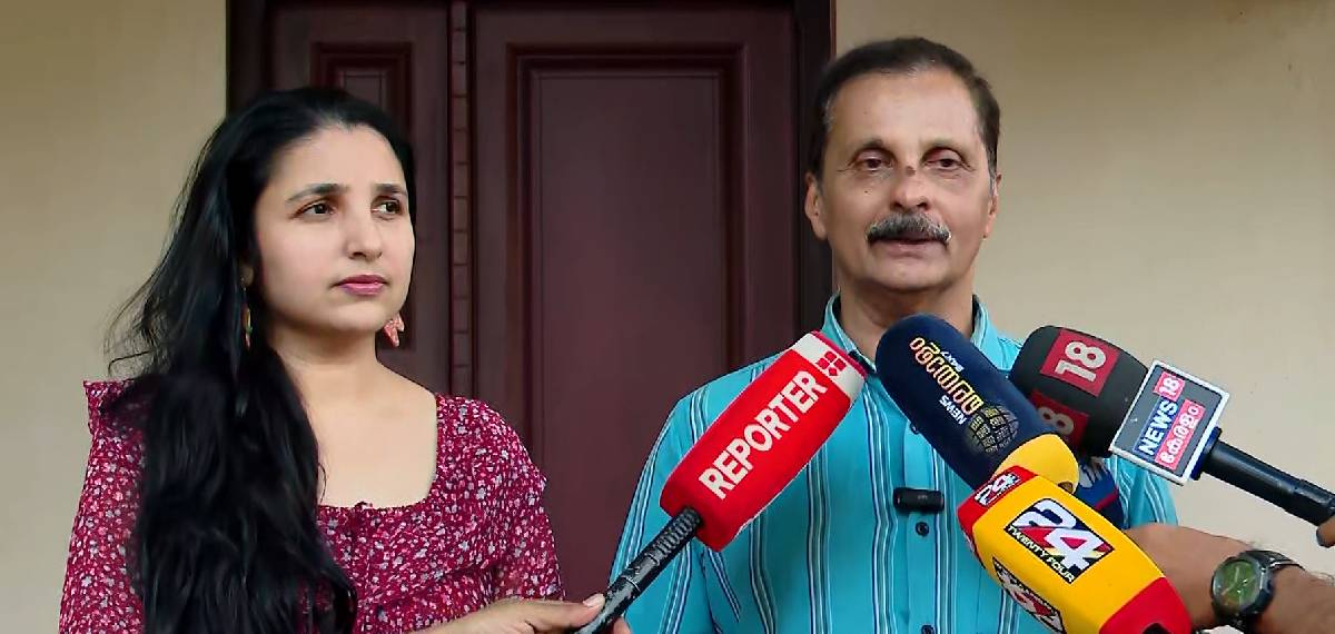 0oweeuMAXroWWERYoPDq0YvF9s2cQDdBZutrEfIf