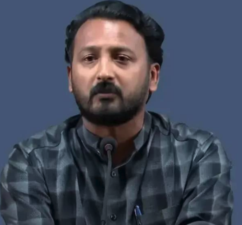 Screen Shot 2025-12-05 at 12.24.46 PM