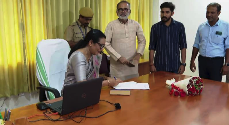 Screen Shot 2025-12-17 at 12.58.07 PM