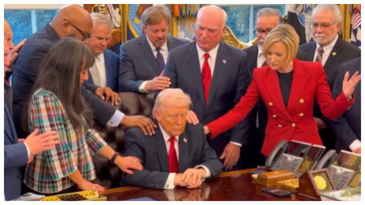 w-1280,h-720,croprect-0x1x1280x719,imgid-01kk3dqcc6131xyx04ca9rh4z2,imgname-pastors-gather-at-white-house-1772862812550