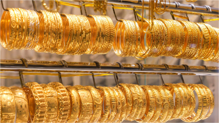 w-1280,h-720,croprect-1x0x1278x718,imgid-01kg1zpqn6s4sed4g0kjkm2m6n,imgname-gold-prices-1769593331366