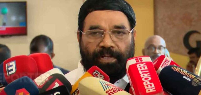 vn-vasavan-thrissur-pooram