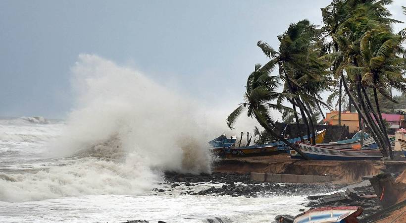 Cyclone-likely-to-bring-rainfall-in-Kerala