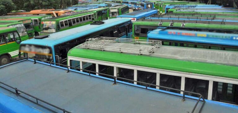pvt-bus-1