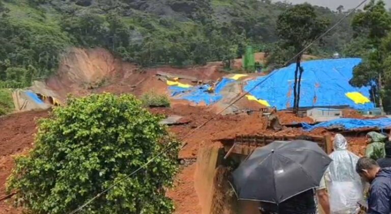 Wayanad-kalladi-landslide-1
